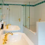 فندق Romantik Hotel-restaurant Altenberger Hof 4*