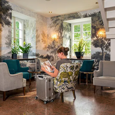 Romantik Hotel-restaurant Altenberger Hof Отель